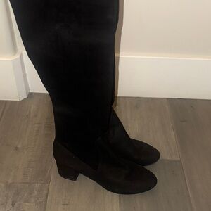 Elegant Black Knee-High Women's Boots